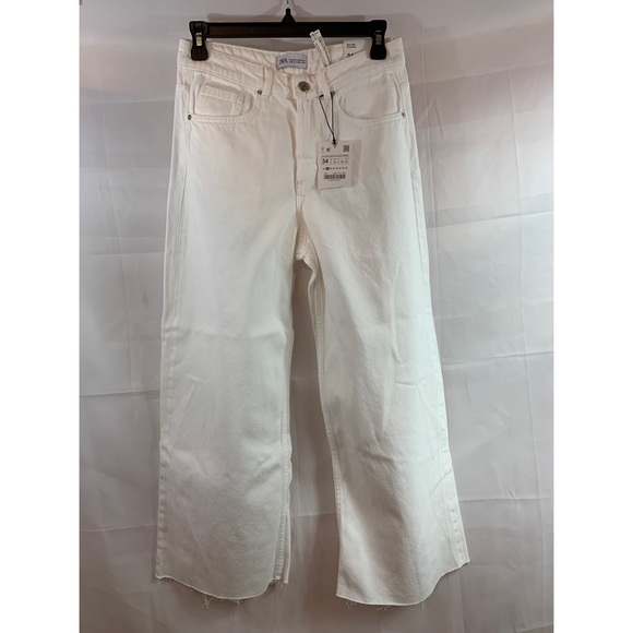 Zara Pants - Zara: The High Wait Culotte In Off White Size: 2